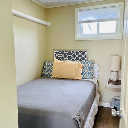 The Garlands Motel 데니스 포트 외부 사진