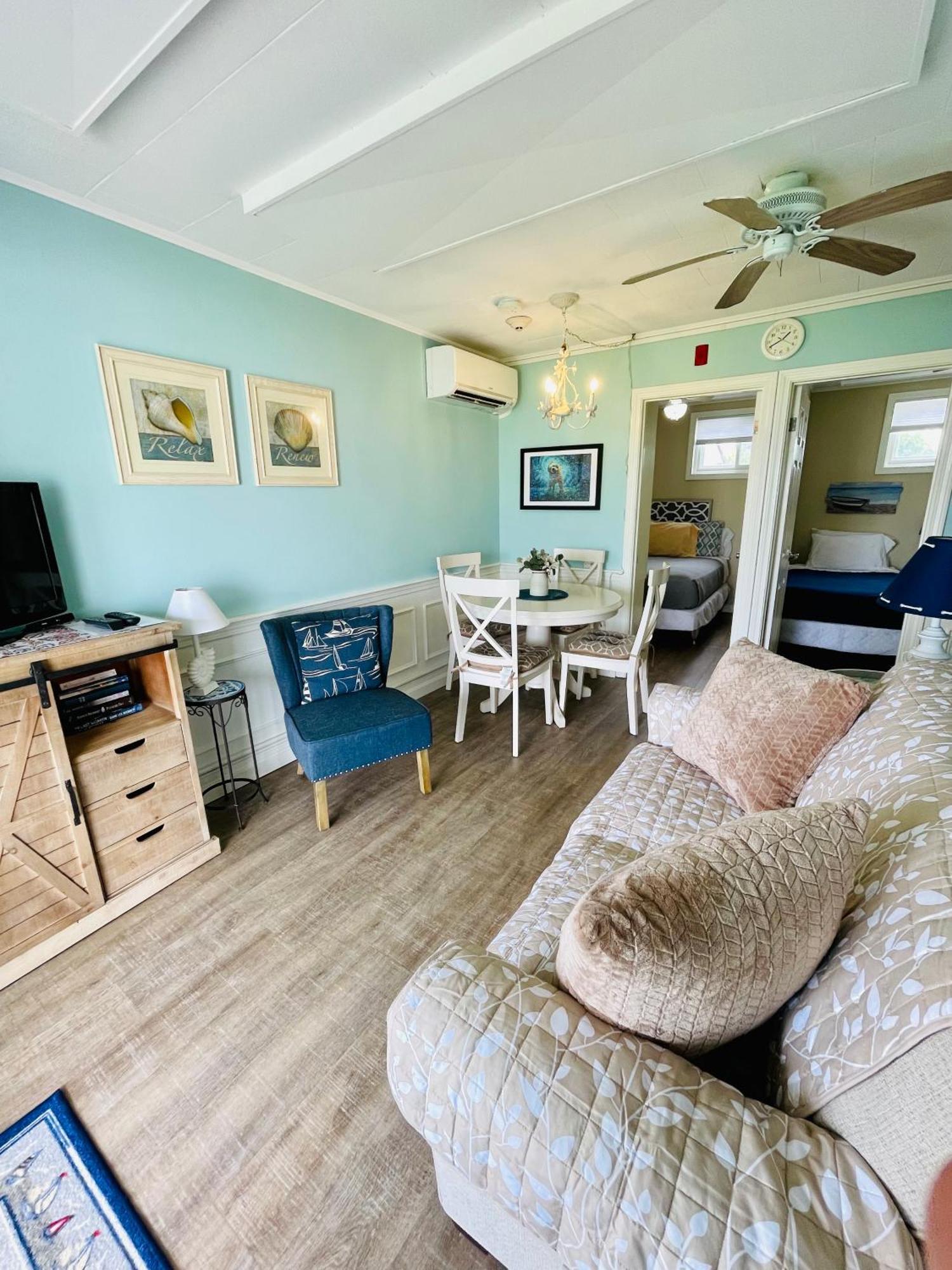 The Garlands Motel 데니스 포트 객실 사진