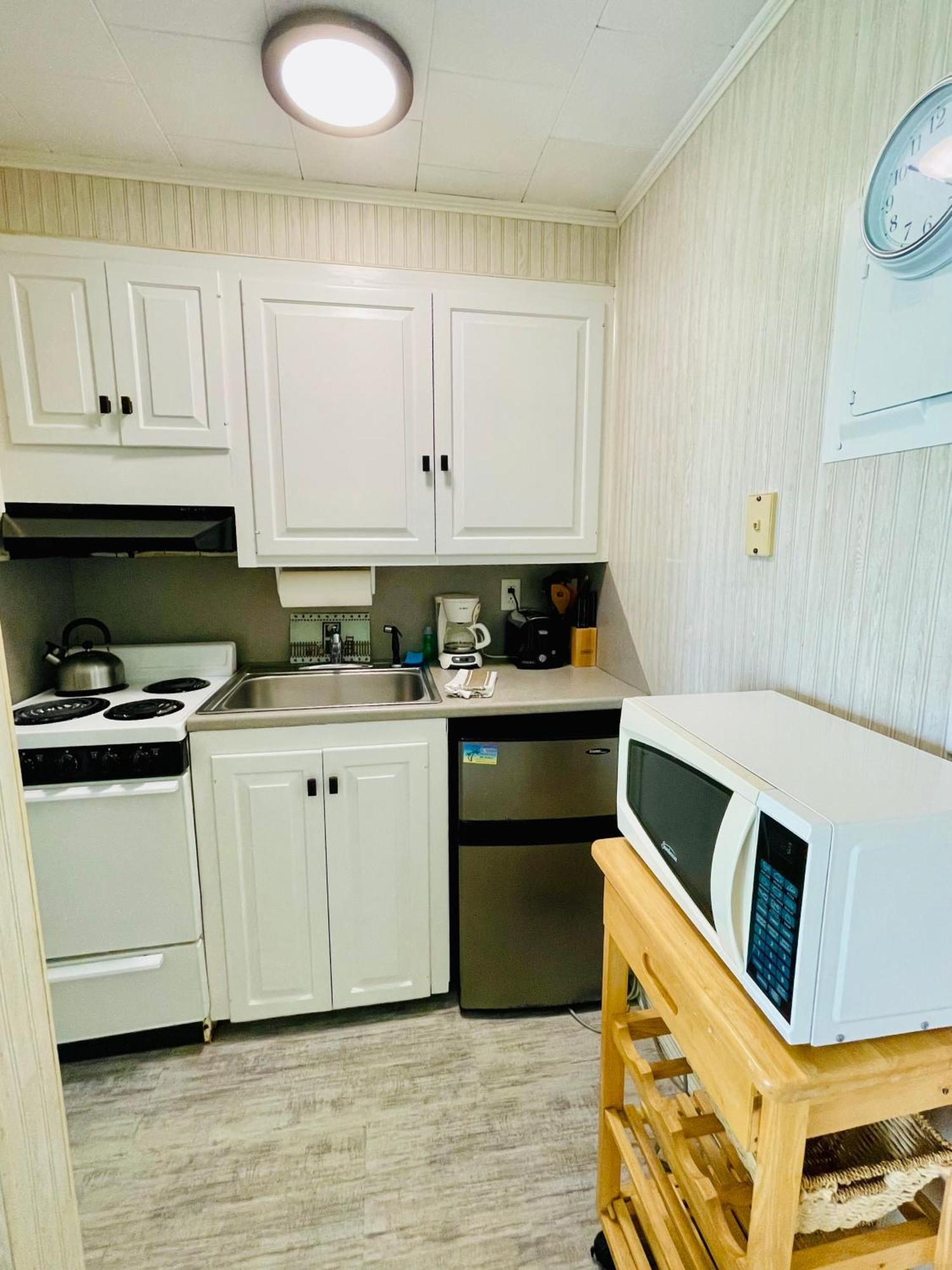 The Garlands Motel 데니스 포트 객실 사진