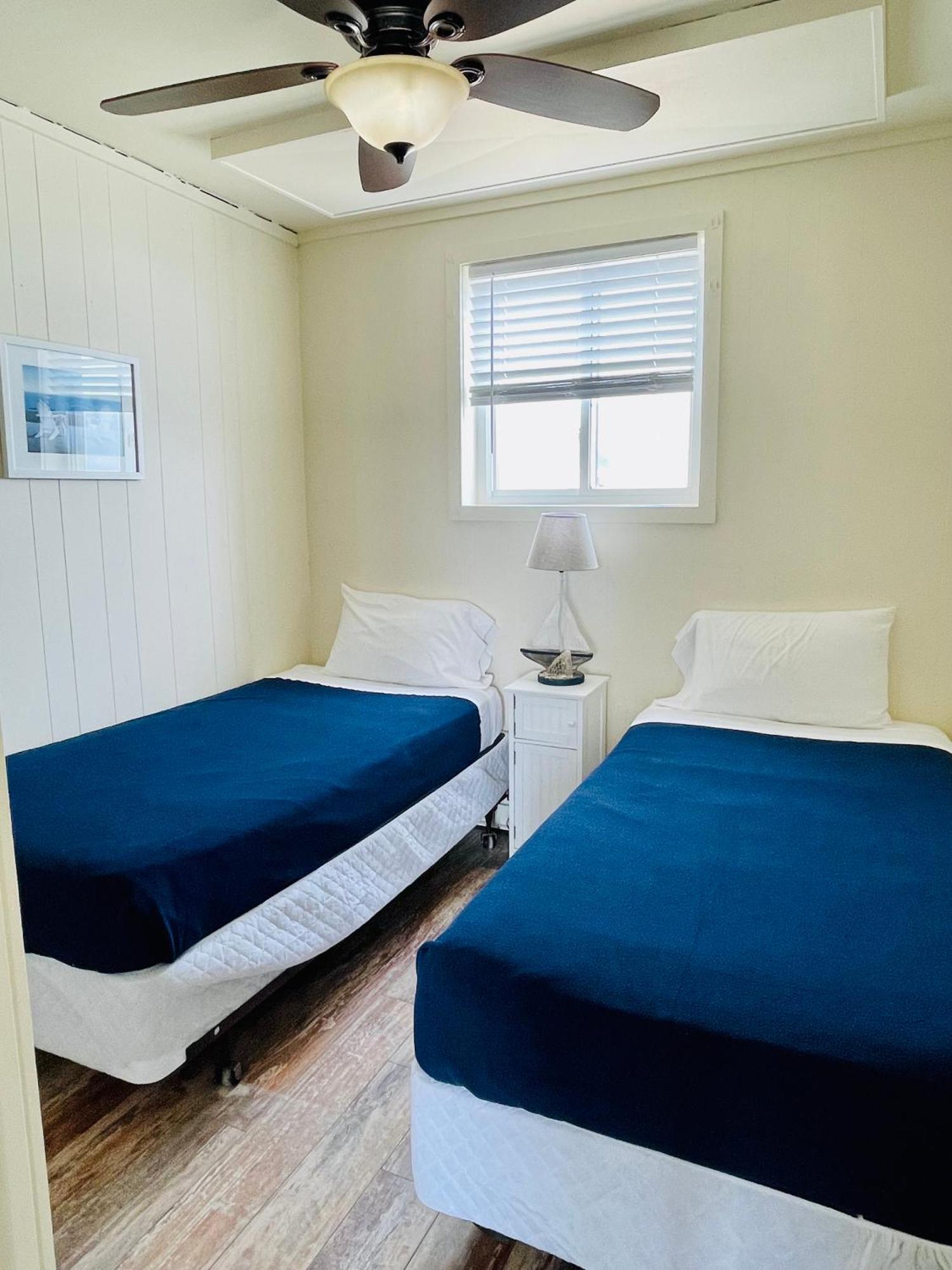 The Garlands Motel 데니스 포트 객실 사진