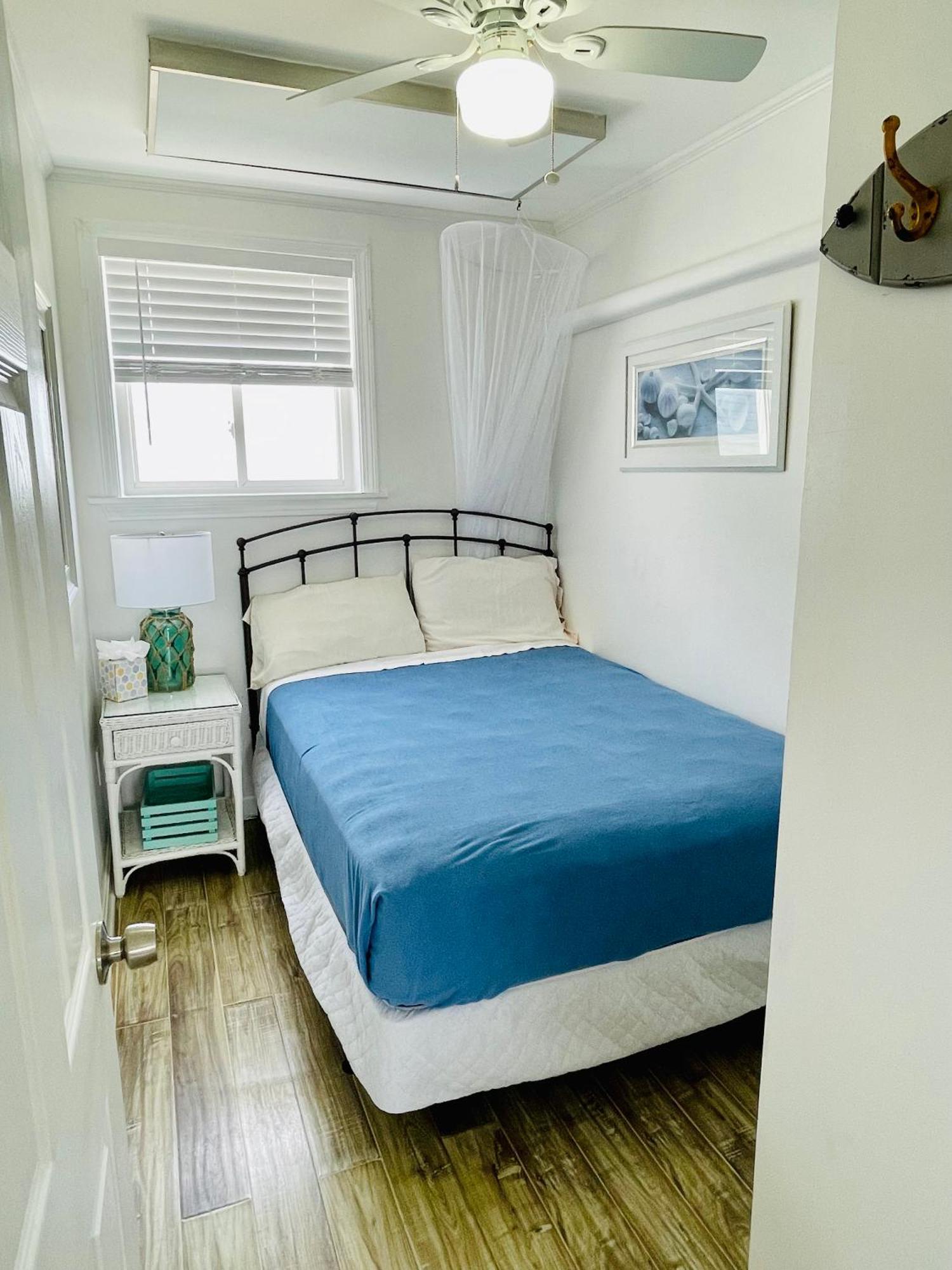 The Garlands Motel 데니스 포트 객실 사진
